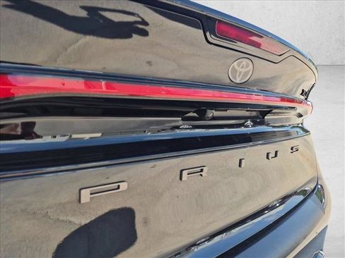 Used 2026 Toyota Prius XLE FWD image 13