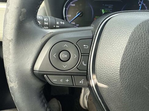 Used 2019 Toyota RAV4 Limited image 32