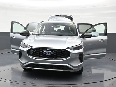 Used 2024 Ford Escape ST-Line w/ Tech Pack #1 FWD image 31
