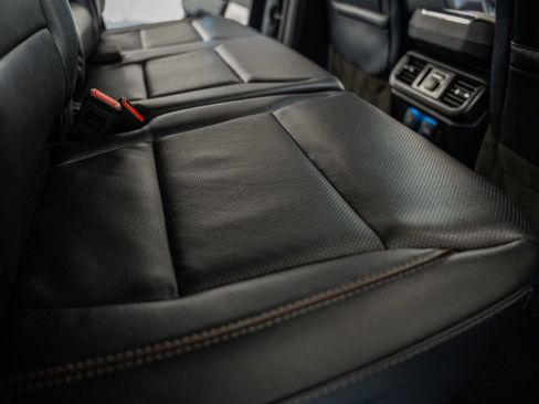 Certified 2023 Ford F150 Lariat w/ Equipment Group 502A High image 40