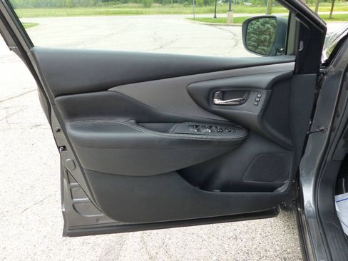 Used 2020 Nissan Murano SL w/ Moonroof Package FWD image 20