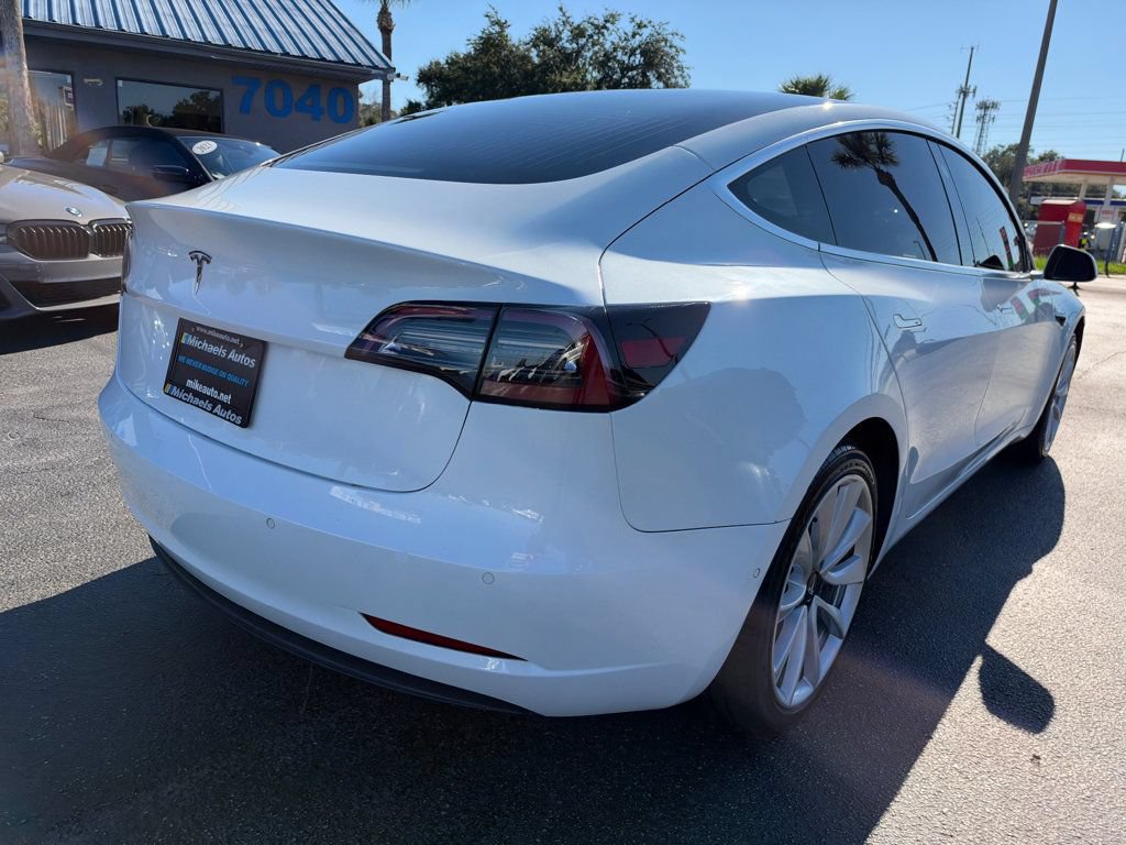 Used 2018 Tesla Model 3 Long Range RWD image 4