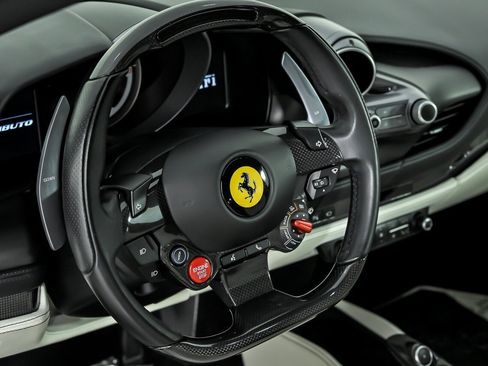 Used 2020 Ferrari F8 Tributo RWD image 20