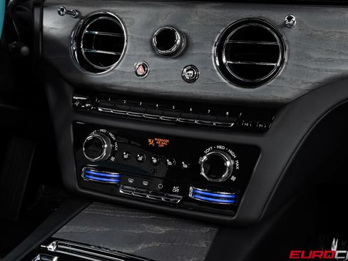 Used 2025 Rolls-Royce Ghost AWD/4WD image 31