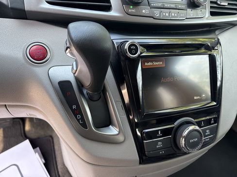 Used 2015 Honda Odyssey EX-L image 16