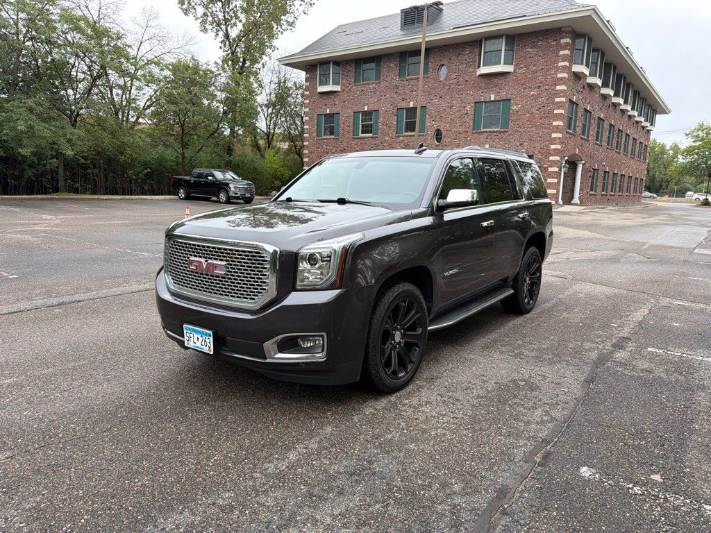 Used 2018 GMC Yukon SLE AWD/4WD image 7