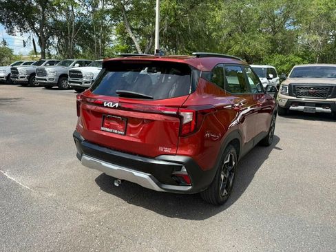 Used 2025 Kia Seltos S FWD image 11