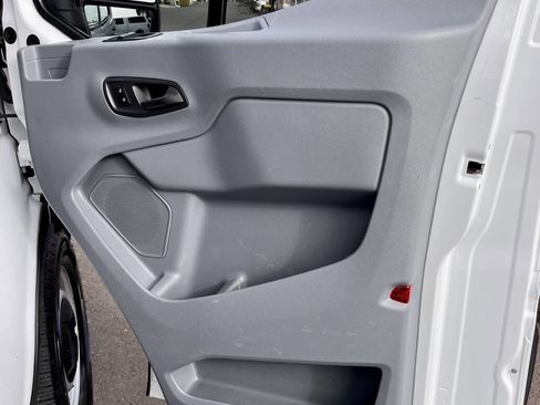 Used 2019 Ford Transit 250 148 Medium Roof image 19