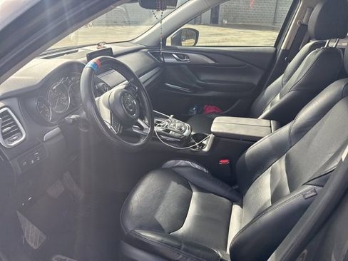 Used 2019 MAZDA CX-9 Touring w/ Touring Premium Package image 10