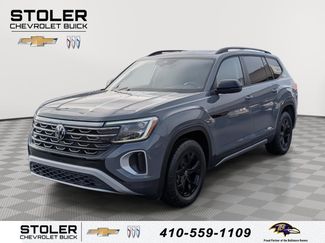 Used 2024 Volkswagen Atlas Peak Edition SE video 1