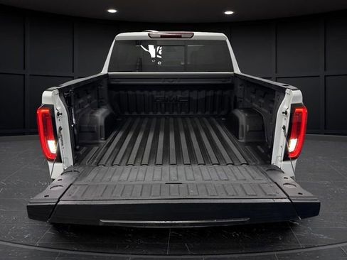 Used 2023 GMC Sierra 1500 SLT w/ SLT Premium Plus Package image 15