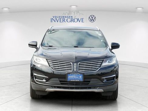 Used 2018 Lincoln MKC Premiere FWD image 2