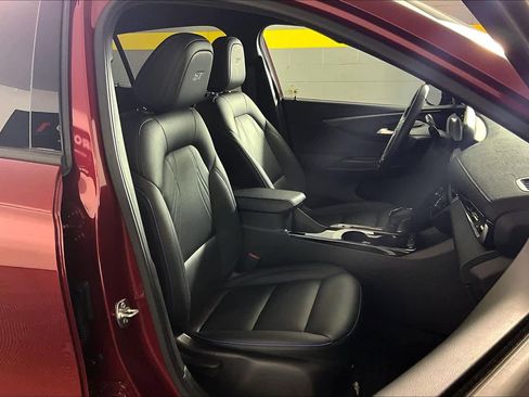 Used 2024 Buick Envista Sport Touring w/ Advanced Safety Package image 9