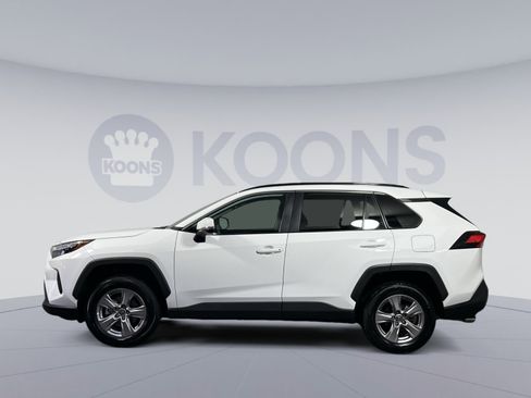 Used 2024 Toyota RAV4 XLE image 2