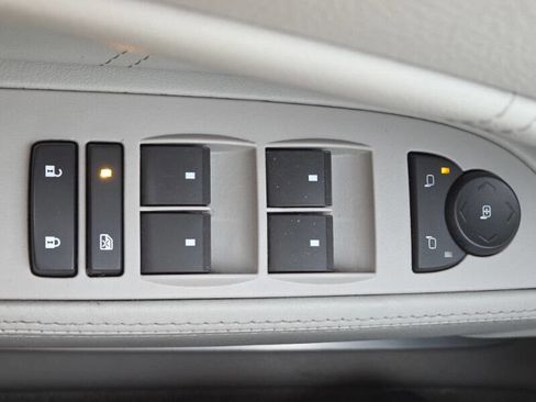 Used 2011 Buick LaCrosse CXL w/ Luxury Package image 29