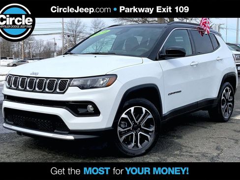 Used 2024 Jeep Compass Limited image 1