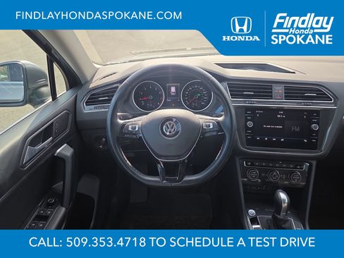 Used 2019 Volkswagen Tiguan SE w/ Panoramic Sunroof Package AWD/4WD image 15