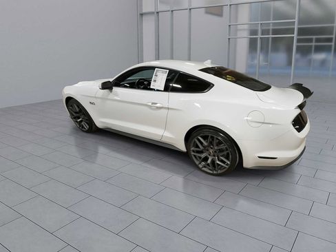 Used 2022 Ford Mustang GT image 6