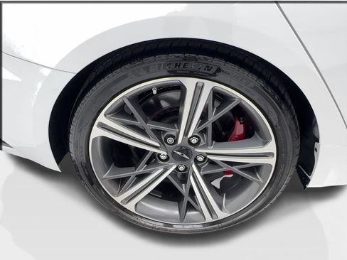 Used 2025 Genesis G70 2.5T w/ Sport Prestige Package AWD/4WD image 16