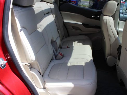 Used 2021 GMC Acadia Denali w/ Denali Technology Package AWD/4WD image 20