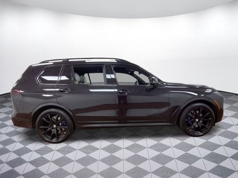 Used 2025 BMW X7 xDrive40i w/ Executive Package image 7