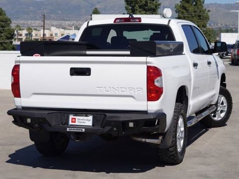 Used 2020 Toyota Tundra SR5 w/ SR5 Upgrade Package image 8