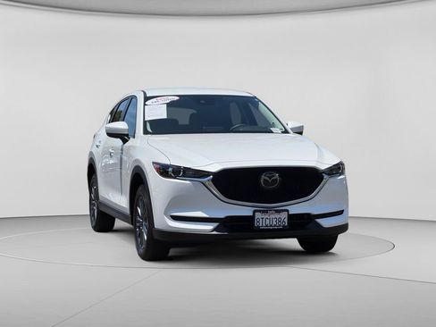 Used 2020 MAZDA CX-5 Touring FWD image 3