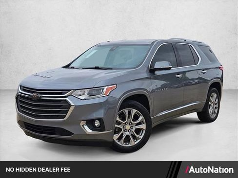 Used 2018 Chevrolet Traverse Premier w/ Driver Confidence II Package FWD image 1