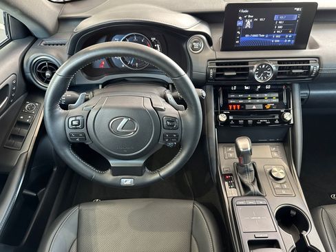 Used 2025 Lexus IS 350 F Sport RWD image 18