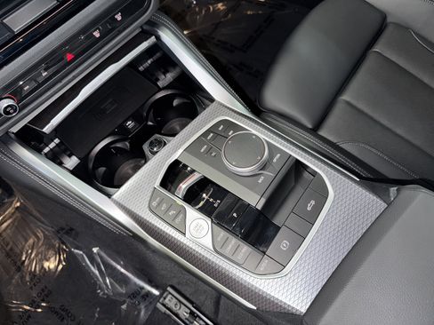 Used 2026 BMW M440i Convertible RWD image 15