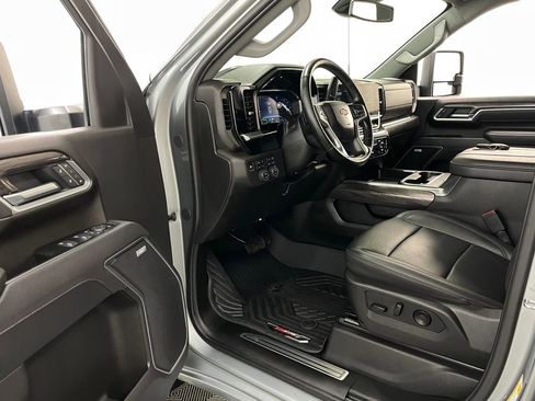 Certified 2025 Chevrolet Silverado 2500 LTZ w/ LTZ Plus Package AWD/4WD image 26