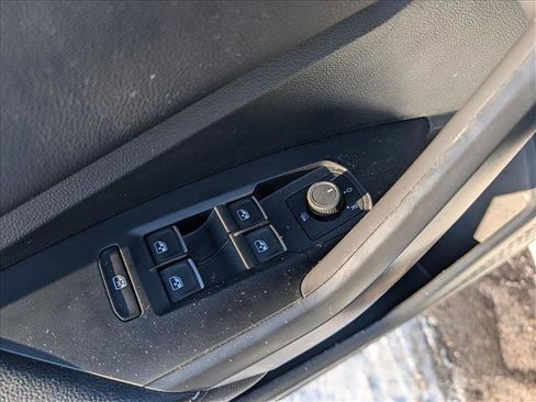 Used 2023 Volkswagen Jetta Sport FWD image 23