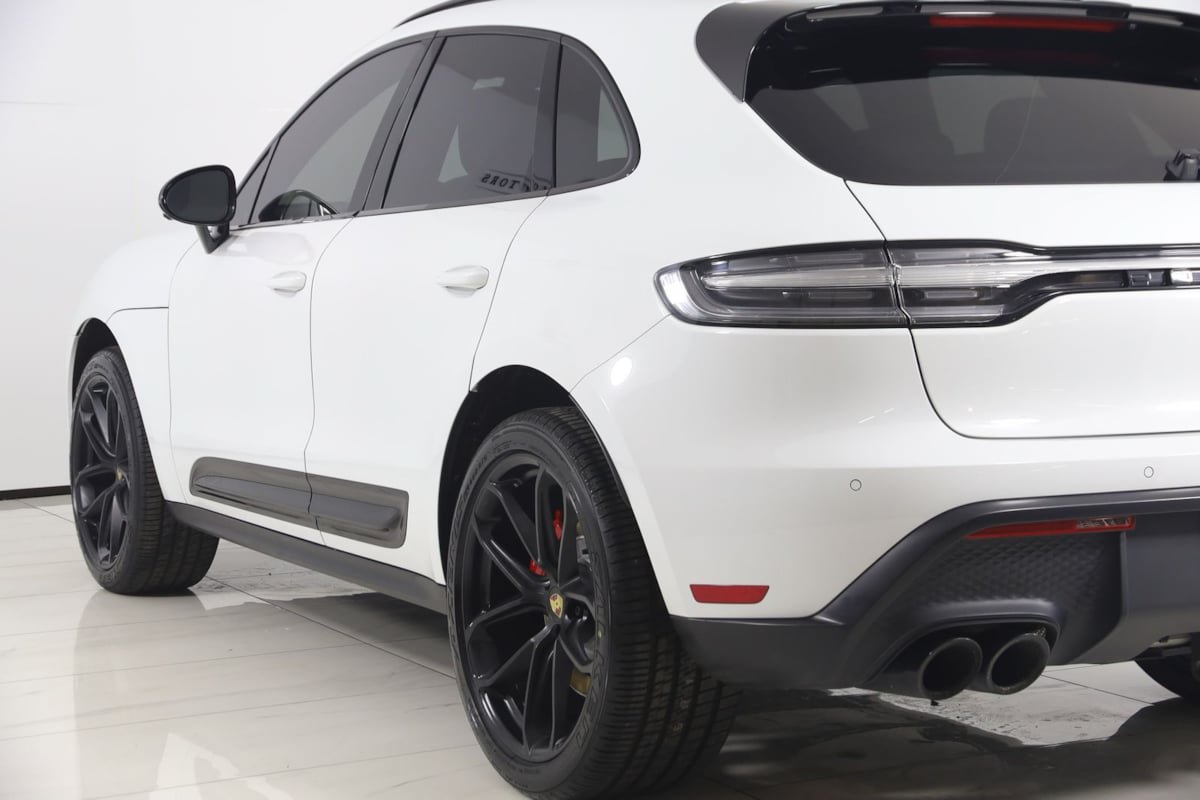 Used 2023 Porsche Macan GTS w/ GTS Sport Package AWD/4WD image 30