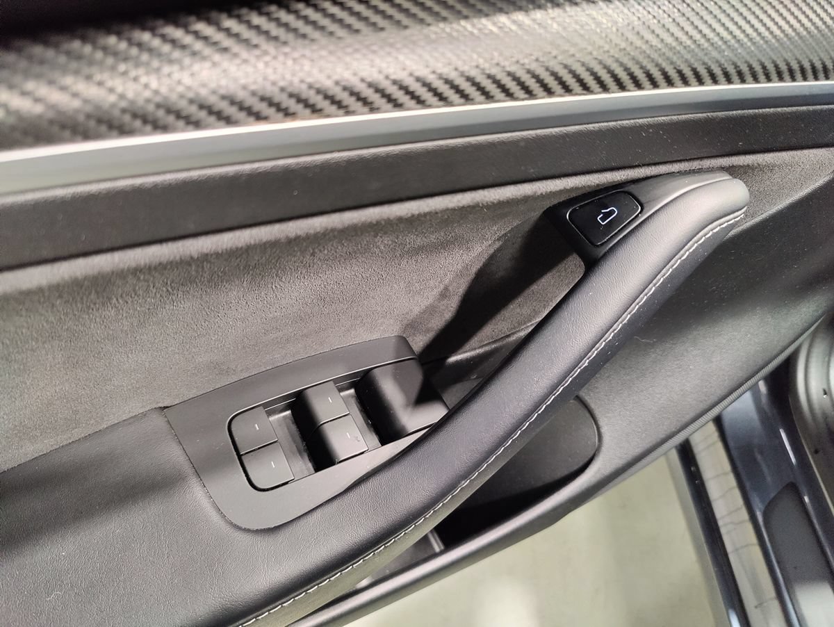 Used 2022 Tesla Model 3 Performance AWD/4WD image 23