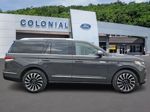 Used 2023 Lincoln Navigator Black Label image 7