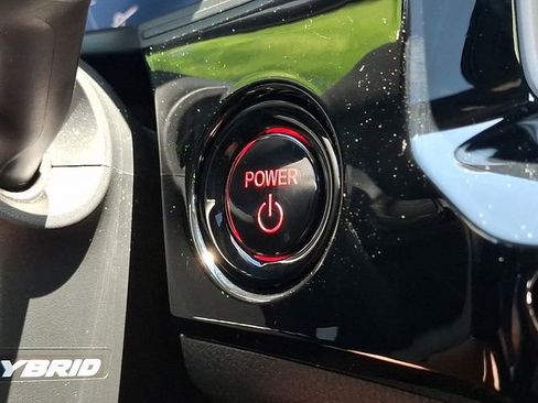 Used 2025 Honda Civic Sport image 23