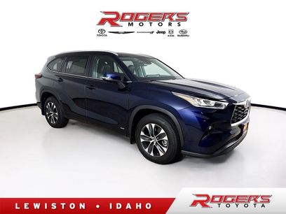 Used 2024 Toyota Highlander XLE