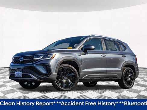 Certified 2023 Volkswagen Taos SEL w/ Black Wheel Package AWD/4WD image 2
