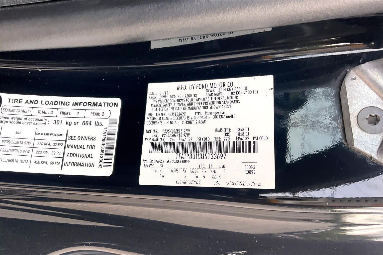Used 2018 Ford Mustang Premium w/ Equipment Group 201A RWD image 33