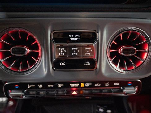 Certified 2026 Mercedes-Benz G 63 AMG 4MATIC image 31