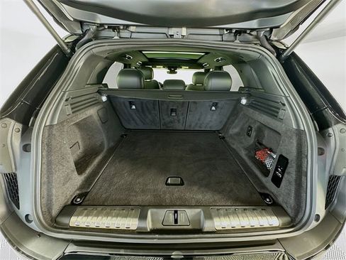 Used 2024 Land Rover Range Rover Sport Dynamic SE image 31