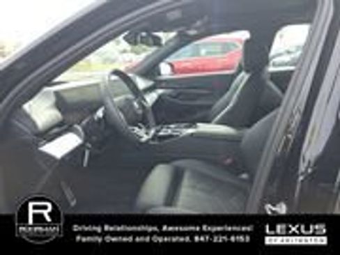 Used 2026 BMW 530i xDrive image 10