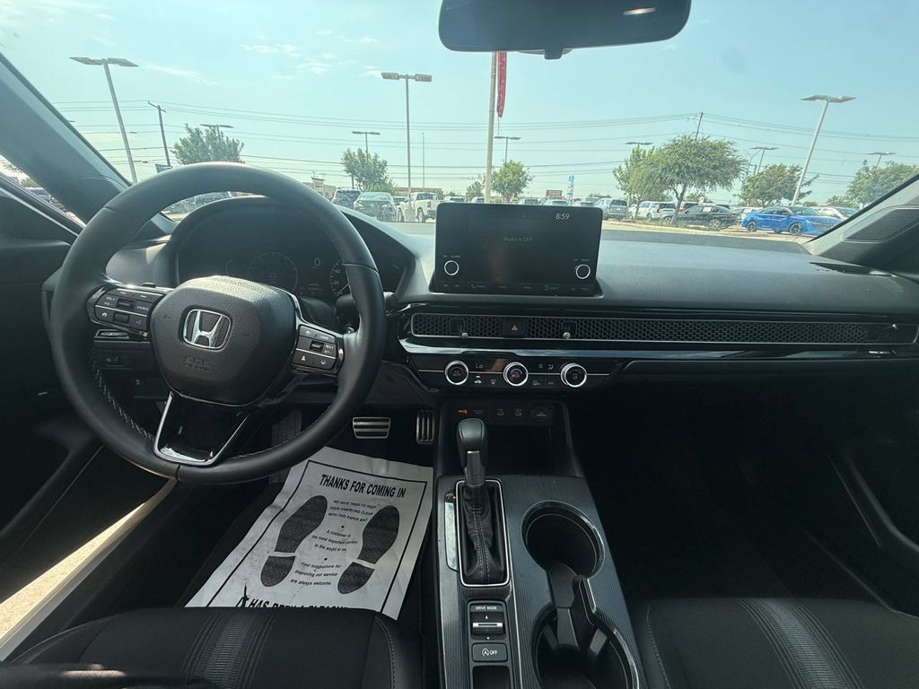 Used 2025 Honda Civic Sport image 15
