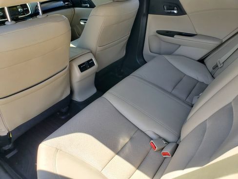 Used 2015 Honda Accord EX-L image 28