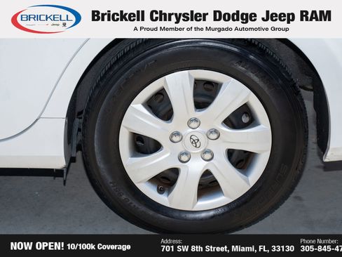 Used 2017 Toyota Camry LE image 38