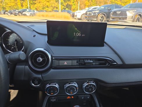 Used 2024 MAZDA MX-5 Miata RF Grand Touring image 15