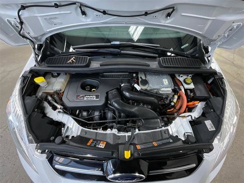 Used 2017 Ford C-MAX Energi SE w/ Equipment Group 401A image 28