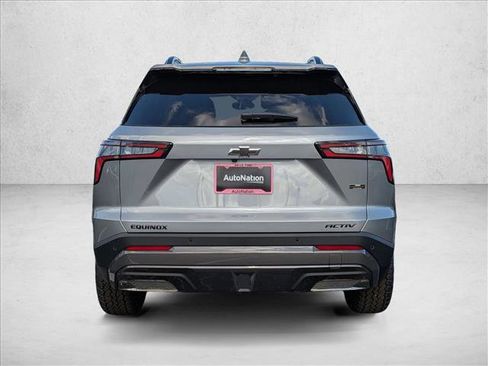 New 2026 Chevrolet Equinox ACTIV w/ Convenience Package III FWD image 7