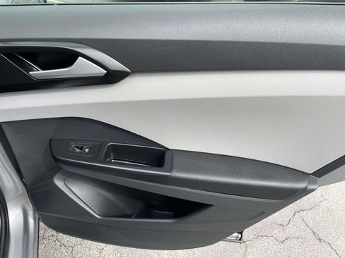 Used 2023 Volkswagen Taos S image 43