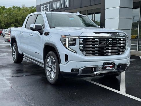 New 2026 GMC Sierra 1500 Denali AWD/4WD image 2